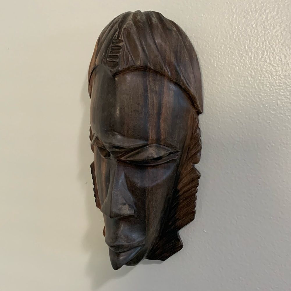 ‎Hand Carved Wooden Senagalese Mask